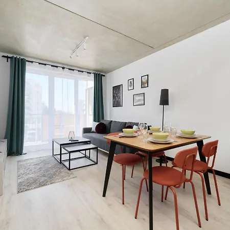 Fresh & Stylish Apartments In Poznan With Parking & Balcony By Noclegi Renters Exterior photo